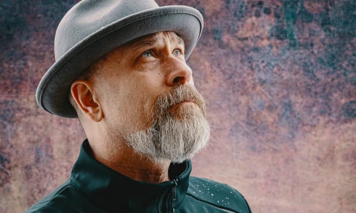 hollywoodian beard style hollywoodian beard style