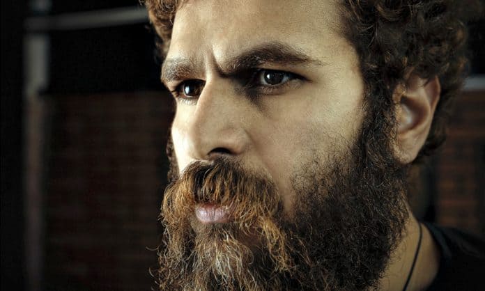 how to grow thicker beard featured image how to grow thicker beard featured image